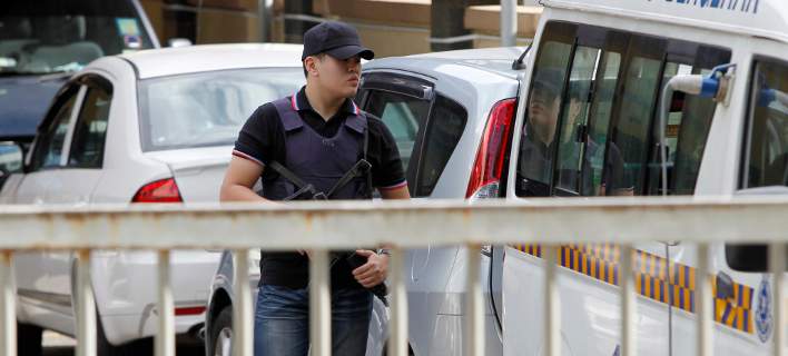 Mαλαισία: Θωράκισαν τα σύνορα για να μην φύγουν οι δολοφόνοι του Κιμ Γιονγκ Ναμ