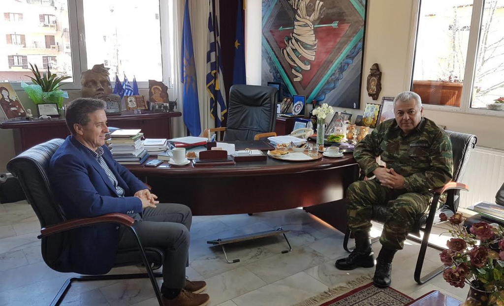 Εθιμοτυπική επίσκεψη στον Δήμαρχο Αλμωπίας πραγματοποιήσε ο νέος Διοικητής της Μεραρχίας Εδεσσας