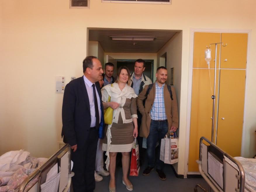 Το Γενικό Νοσοκομείο Γιαννιτσών επισκέφθηκε την Μ. Πέμπτη ο δήμαρχος Πέλλας  Γρηγόρης Στάμκος,