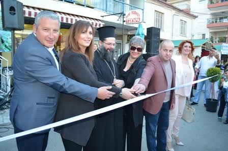 Εγκαίνια κι έναρξη 2 ης Ανθοκομικής Έκθεσης Σκύδρας.