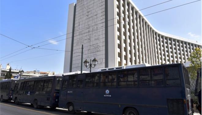 24ωρη απεργία στις 17 Μαΐου προκήρυξε η ΓΣΕΕ