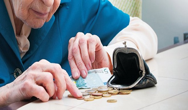 Μειώσεις-σοκ για 250.000 συνταξιούχους του πρώην ΤΕΒΕ-ΟΑΕΕ βγάζει ο επανυπολογισμός των συντάξεων