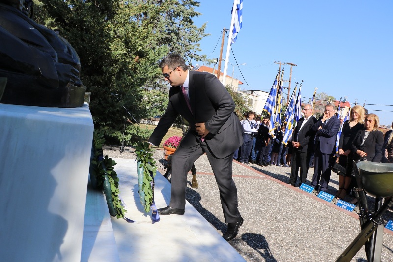 Ο Απόστολος Τζιτζικώστας στην εκδήλωση για την 105η επέτειο απελευθέρωσης των Γιαννιτσών