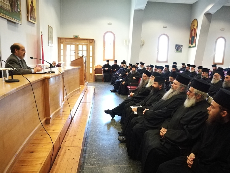 Εισηγητής στην 2η Ιερατική Σύναξη της Ι.Μ. Εδέσσης ο Καθηγητής Γ. Φίλιας με θέμα το ιερό ευχέλαιο