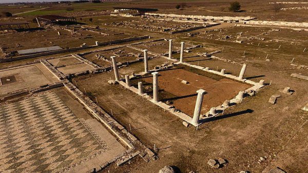 Σε τρία χρόνια θα ολοκληρωθούν οι εργασίες ανάδειξης του ανακτόρου της αρχαίας Πέλλας