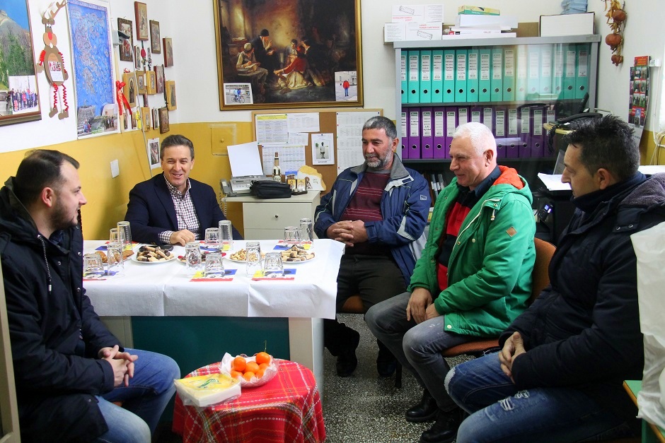 Ο Δήμαρχος Αλμωπίας επισκέφθηκε τα Δημοτικά Σχολεία Βορεινού και Νεοχωρίου