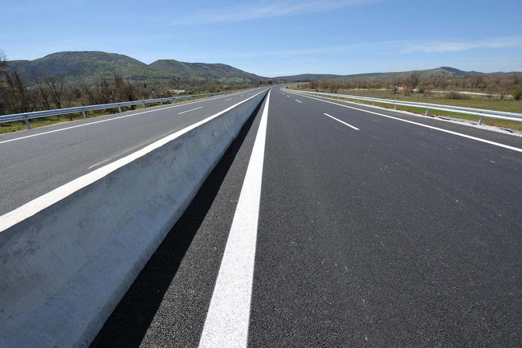 Εξεδόθη το ΦΕΚ για τις αναγκαστικές απαλλοτριώσεις στις οδικές παρακάμψεις Χαλκηδώνας και Γιαννιτσών