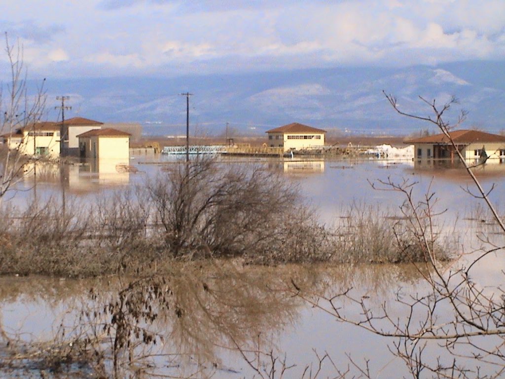 Οικονομική ενίσχυση για την αντιμετώπιση των ζημιών από τις πλημμύρες σε Κατερίνη και Σκύδρα