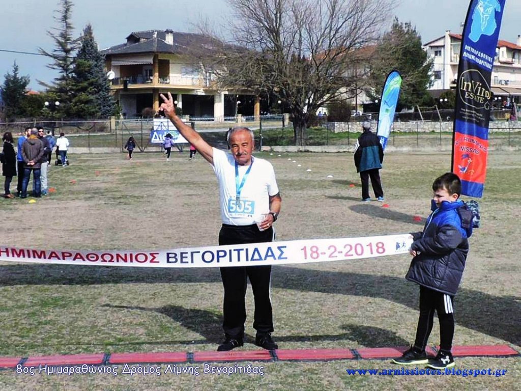 Ο 78χρονος από το Αρσένι Πέλλας που κέρδισε τις εντυπώσεις στον 8ο ημιμαραθώνιο Λίμνης Βεγορίτιδας