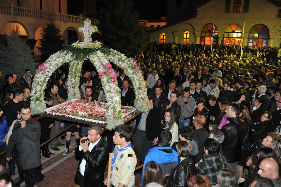 Μεγάλη Παρασκευή: Έθιμα και παραδόσεις τιμούν το Θείο Δράμα