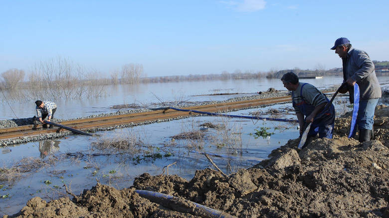 Ποταμός Έβρου: Σε ανησυχητικά επίπεδα και σήμερα η στάθμη των υδάτων