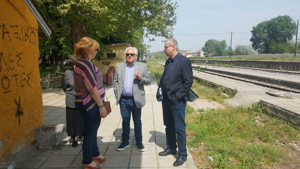 Έπιασαν δουλειά οι μελετητές για την αποκατάσταση του ιστορικού Ντεκοβίλ στην Σκύδρα