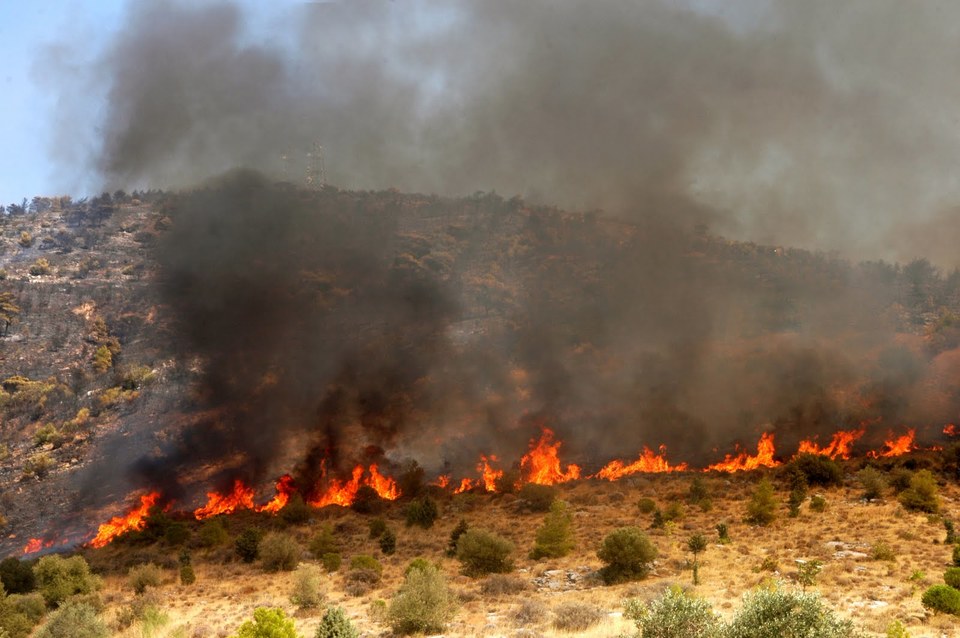 Νεκρός ηλικιωμένος στη Βέροια ύστερα από φωτιά σε χωράφι