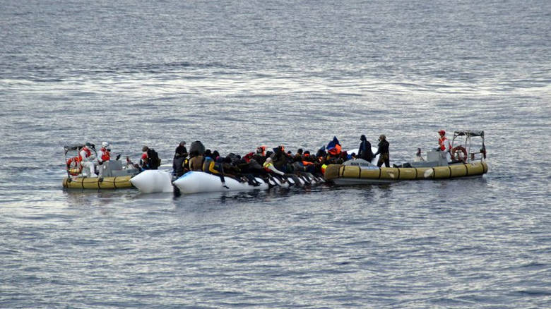 Ναυάγιο ανοιχτά της Σμύρνης – Δύο μετανάστες νεκροί, 10 αγνοούμενοι