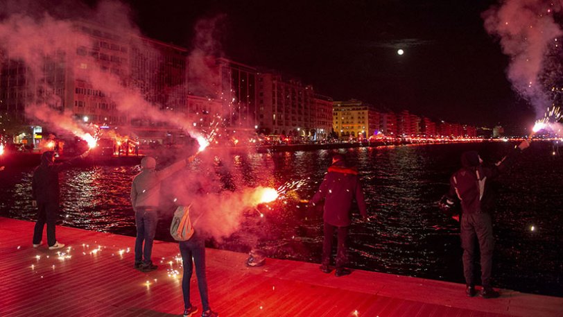 Το pyroshow των ΠΑΟΚτσήδων με drone από ψηλά! (vids)