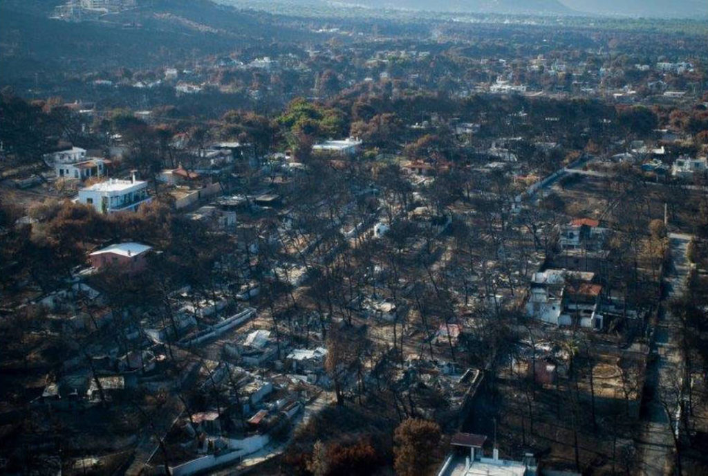 Υψηλά πρόστιμα στους κάτοικους του Μάτι από την Πολεοδομία εννέα μήνες μετά την πυρκαγιά