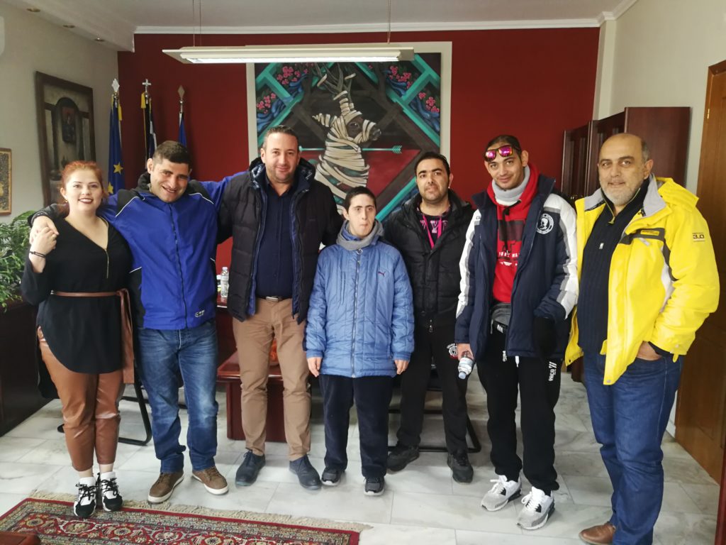 Συνάντηση Δημάρχου Αλμωπίας με το προσωπικό και τους μαθητές του ΚΔΑΠ με Α «Ηλιαχτίδα».