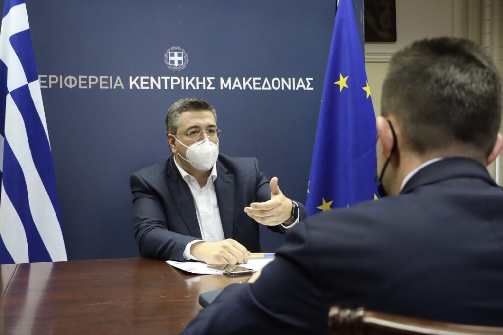 Τα θέματα της Αυτοδιοίκησης στο επίκεντρο της συνάντησης του Περιφερειάρχη Κεντρικής Μακεδονίας Α. Τζιτζικώστα με τον Αναπληρωτή Υπουργό Εσωτερικών Σ. Πέτσα