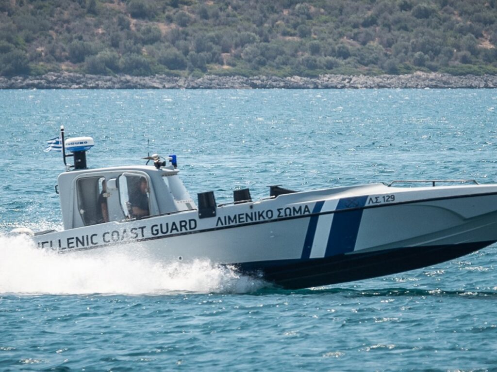 Αντίπαρος: Εντοπίστηκε σορός γυναίκας -Επέβαινε στο σκάφος με μετανάστες που βυθίστηκε ανοιχτά της Μυκόνου