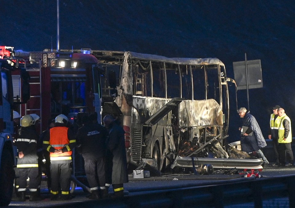 Σοκ από το τροχαίο στη Βουλγαρία με τους 46 νεκρούς: Κάηκαν ζωντανοί στο λεωφορείο -«Δεν έχω ξαναδεί κάτι τέτοιο»