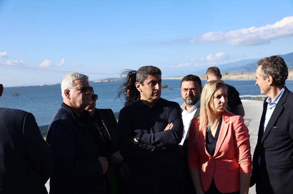 Λευτέρης Αυγενάκης: Το πρόβλημα της Θεσσαλίας δεν είναι μόνο εθνικό, είναι και ευρωπαϊκό – Να δημιουργηθεί Ταμείο Αλληλεγγύης για χώρες που πλήττονται από την κλιματική αλλαγή – Επίσκεψη σε πληγείσες περιοχές με αντιπροσωπεία Ευρωπαίων υπουργών