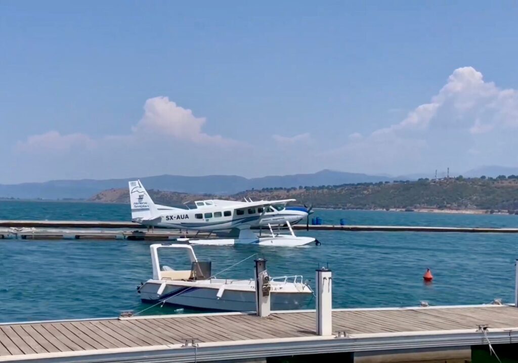 «Πρωτοποριακή Συνεργασία Ελλάδας-Ιταλίας για την Ανάπτυξη των Τουριστικών και Επιχειρηματικών Δεσμών μέσω Υδροπλάνων!»