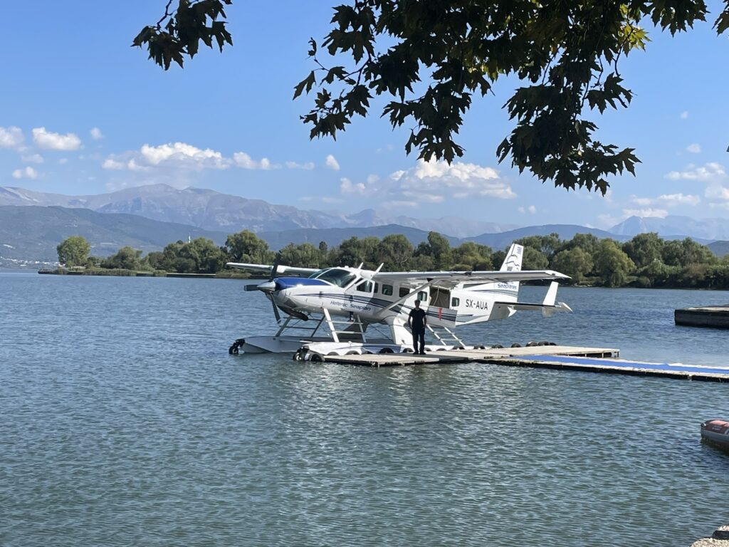 Η Αθηναϊκή Ριβιέρα απογειώνεται: Τα υδροπλάνα επιστρέφουν μετά από 50 χρόνια!