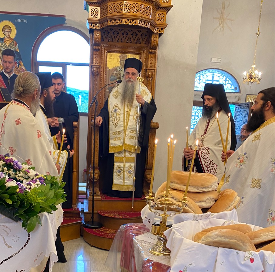 ΑΡΧΙΕΡΑΤΙΚΟΣ ΕΣΠΕΡΙΝΟΣ ΤΟΥ ΑΓ. ΚΑΛΛΙΝΙΚΟΥ ΣΤΗΝ ΠΕΡΙΚΛΕΙΑ