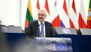 Στην Ευρωπαϊκή Επιτροπή οι καταγγελίες για αδιαφάνεια στα 400 εκατ. € προστασίας των δασών