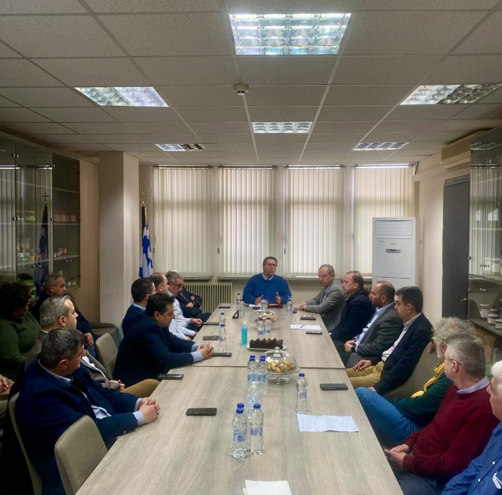 Μόνο με συστηματική συνεργασία θα βάλουμε το έργο σε ράγες!