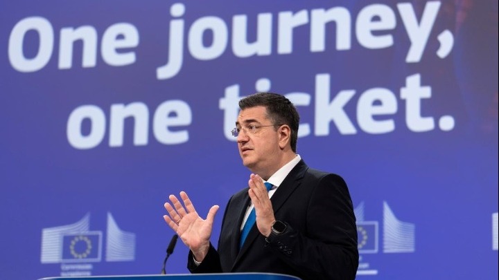 Διάλογος του Επιτρόπου Βιώσιμων Μεταφορών και Τουρισμού Απόστολου Τζιτζικώστα με νέους από όλη την Ευρώπη για το μέλλον του ευρωπαϊκού τουρισμού